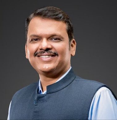 पूरग्रस्तांच्या पाठिशी शासन खंबीरपणे उभे – मुख्यमंत्री देवेंद्र फडणवीस