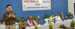 समाजाला दिशा व लोकशाही सशक्त करण्यासाठी पत्रकारीता करावी