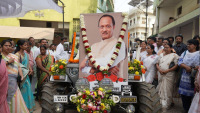 स्व. अजितदादा पवार यांच्या अस्थिकलशाचे असंख्य नागरिकांनी घेतले दर्शन