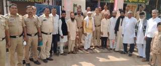 ईदच्या आनंदात मोहाडीत बंधुत्वाचा संदेश